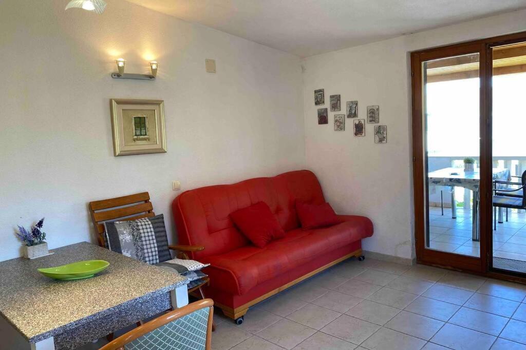 Apartman Toma Apartment Slatine Exterior foto