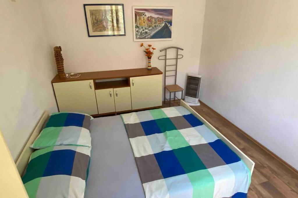 Apartman Toma Apartment Slatine Exterior foto